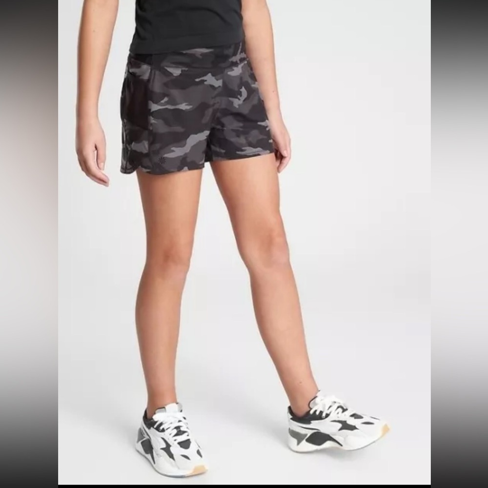 Athleta Girl Record Breaker 3" Short Black & Gray Camo Running Fully lin…